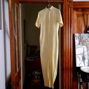 Vintage linen yellow jumpsuit with pockets 💛